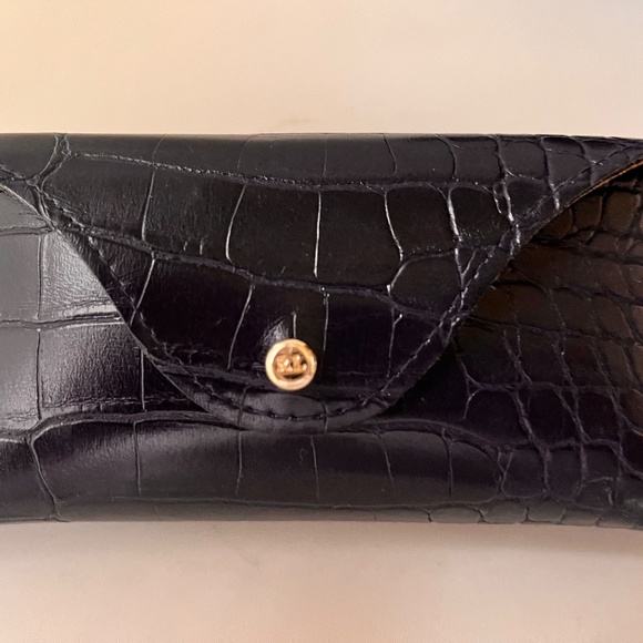 RALPH LAUREN 1 BLACK CLAM SHELL EYEGLASS CASE 1 SOFT CASE - Picture 3 of 4